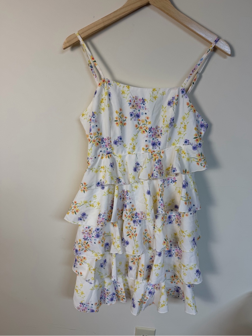 SHEIN White Floral Ruffle Mini Dress